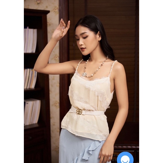 Elise newtag chân váy xanh mới nguyên tag L/XL
