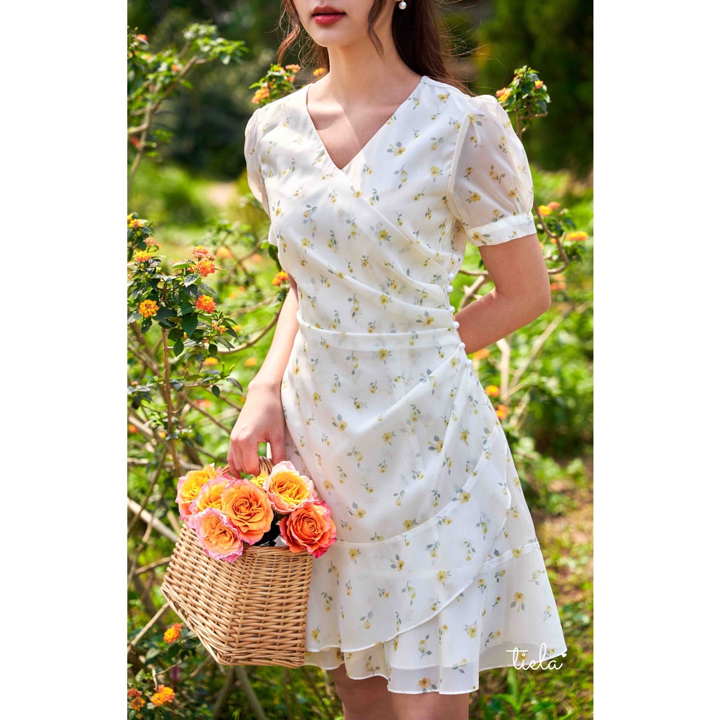 TIELA Đầm váy hoa xếp eo đính ngọc - Kate Dress