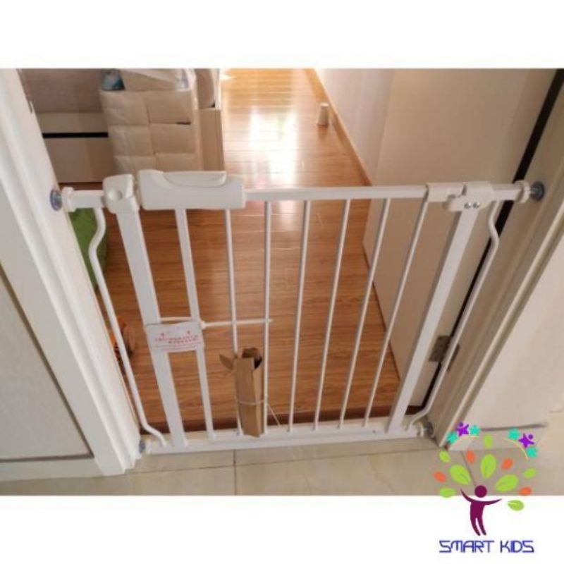 Thanh chắn cầu thang, chắn cửa 75-82cm KHÔNG khoan tường