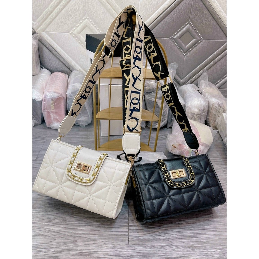 Túi đeo chéo clutch khóa xoay thời trang hot 2022