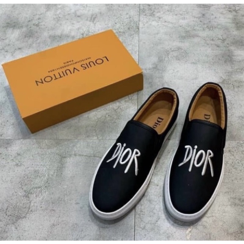 Giầy lười slip on dior da mềm có hoạ tiết thêu nổi, Giầy sục nam đế cao phong cách trẻ trung btshop từ 38 đến 42