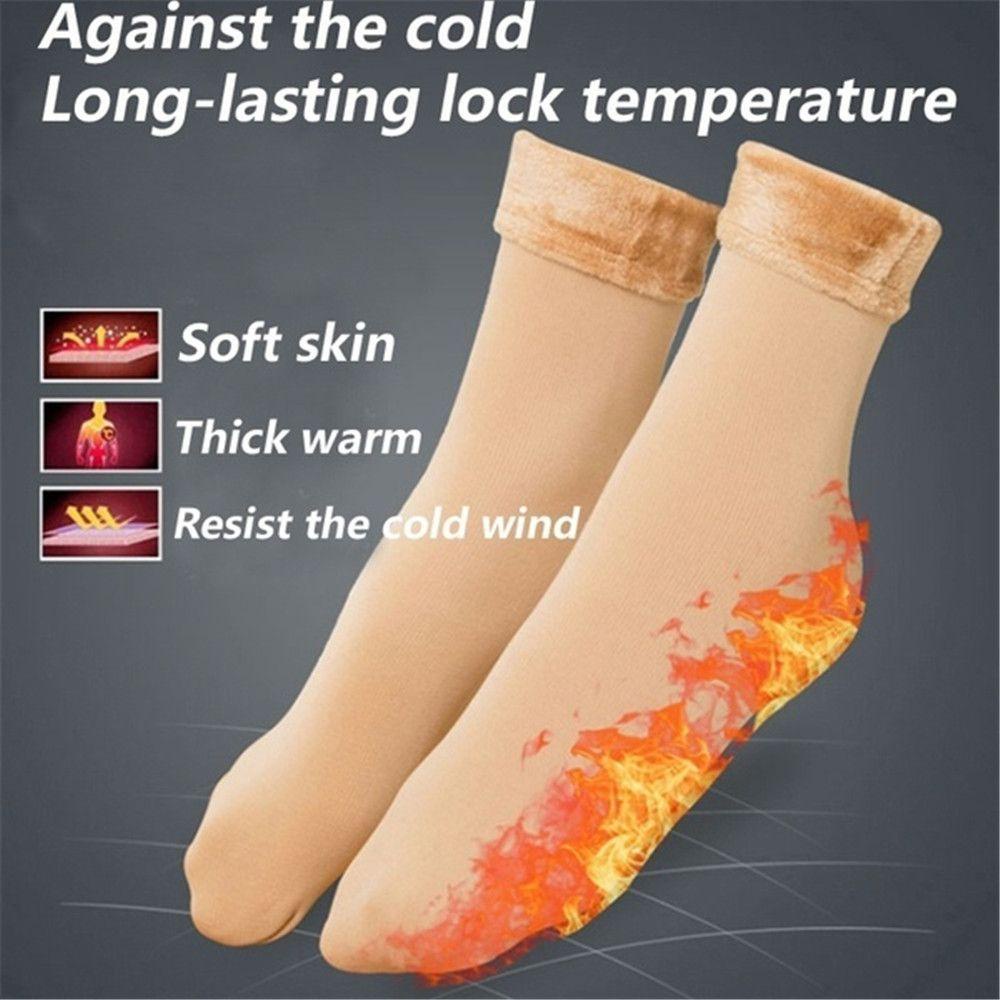 Vớ Len Giữ Ấm Mùa Đông Khi Ngủ