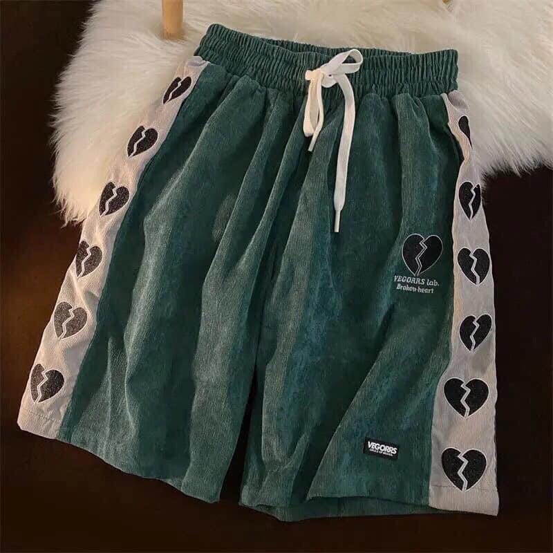 Quần short đùi nhung tăm họa tiết TRÁI TIM unisex nam nữ dáng rộng, quần short mặc nhà chơi thể thao