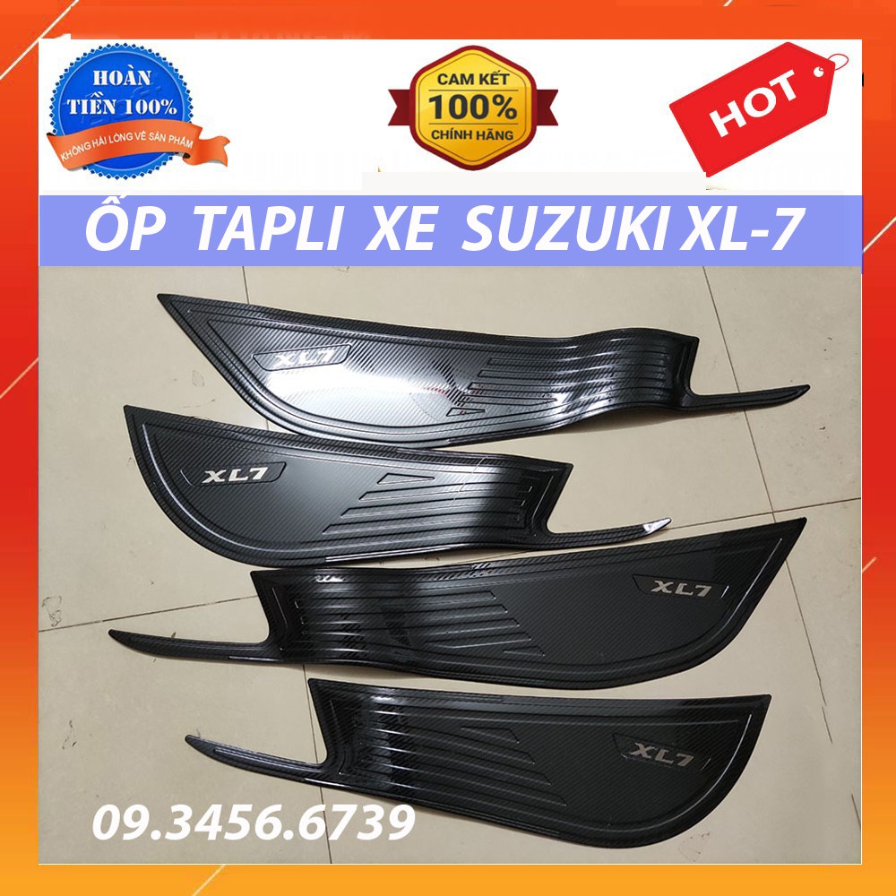 Bộ 4 ốp tapli cửa xe Suzuki XL7, XL-7 2020 2021 2022 mầu titan/carbon - tặng kèm keo dính thêm