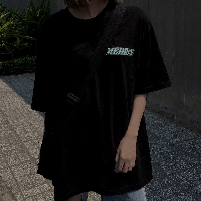MEDISN - ANIME BLACK T-SHIRT