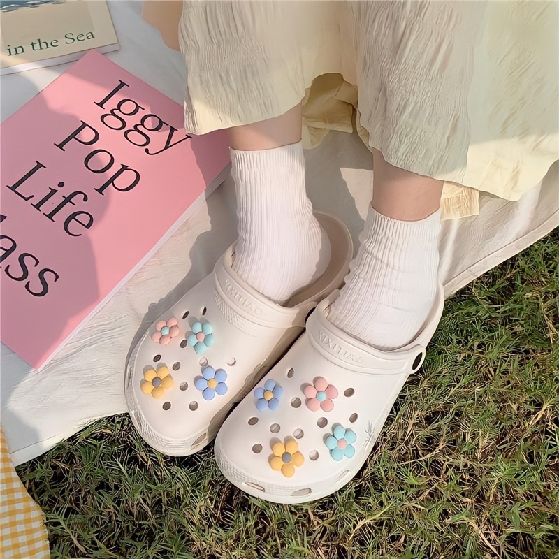 Dép Nhựa Kèm Hoa Cài - DEP1118