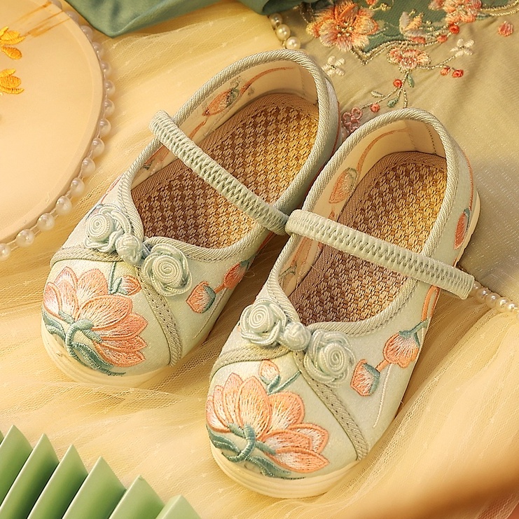 Giày búp bê bé gái Cheerful Mario thêu họa tiết phong cách Bắc Kinh cổ điển