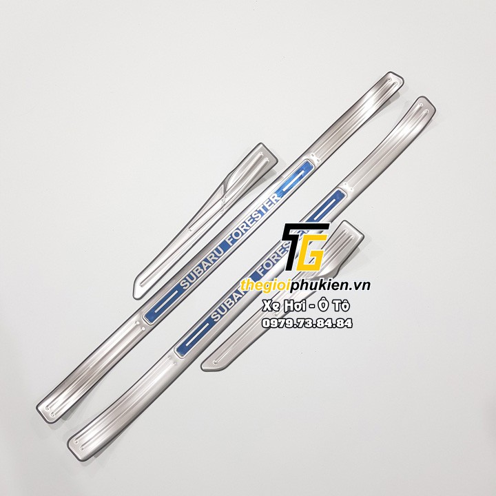 Bộ Ốp bậc cửa, Nẹp bước chân Subaru Forester – Mẫu INOX