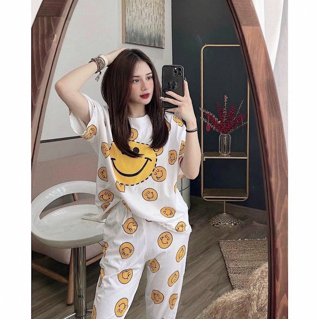 ( MIỄN PHÍ SHIP 2022)Set bộ thun da cá in mặt cười vàng, bộ áo thun trắng in hình from rộng quần ống túm