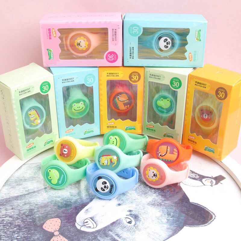 Vòng Tay Chống Muỗi Có Đèn Led Thiết Kế Hoạt Hình Dễ Thương Cho Bé