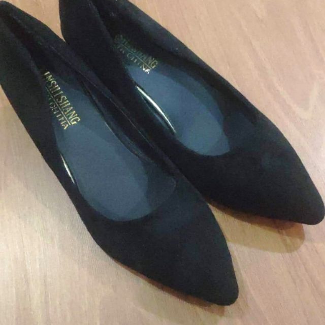 Giày gót vuông size 41