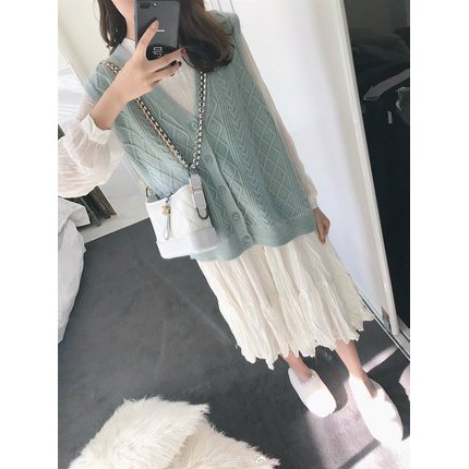 Set váy xoè + áo gile xinh cực xinh