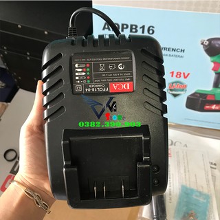 Máy vặn bu lông dùng pin DCA ADPB16 18V