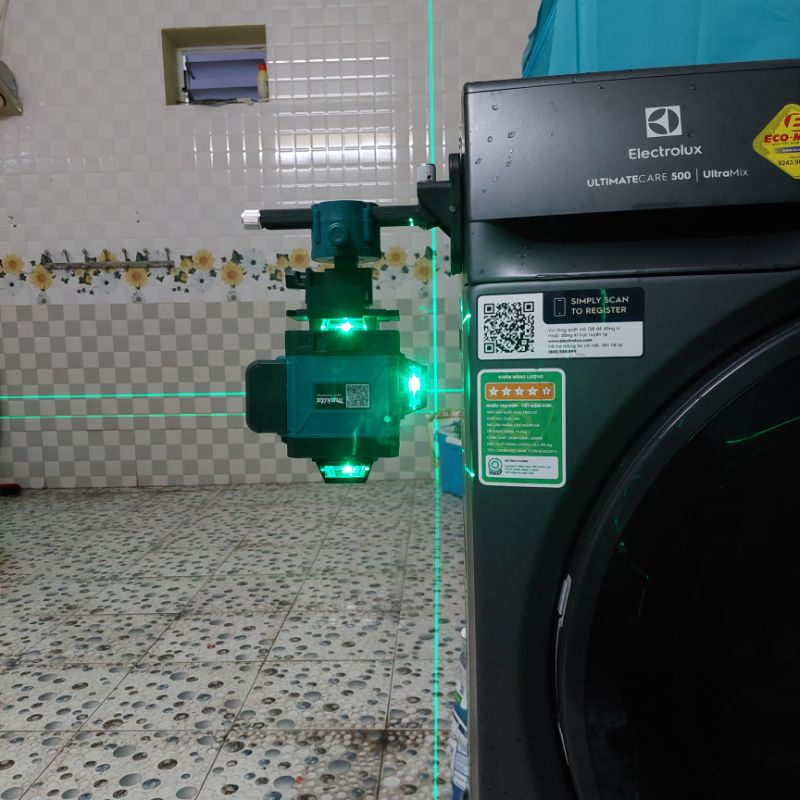 Máy cân bằng laser 16 tia Makita 2pin siêu nét chuẩn