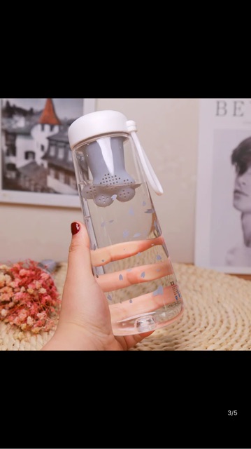 Bình nước nhựa tay mèo cute 500ml