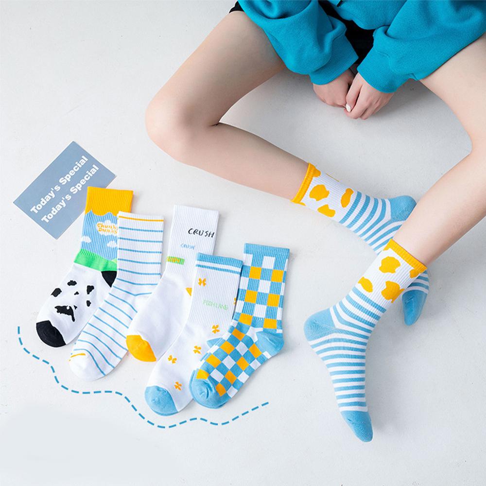 Vớ Thể Thao Chất Liệu Cotton Họa Tiết Kẻ Sọc Màu Trắng Đen Thời Trang Mùa Đông