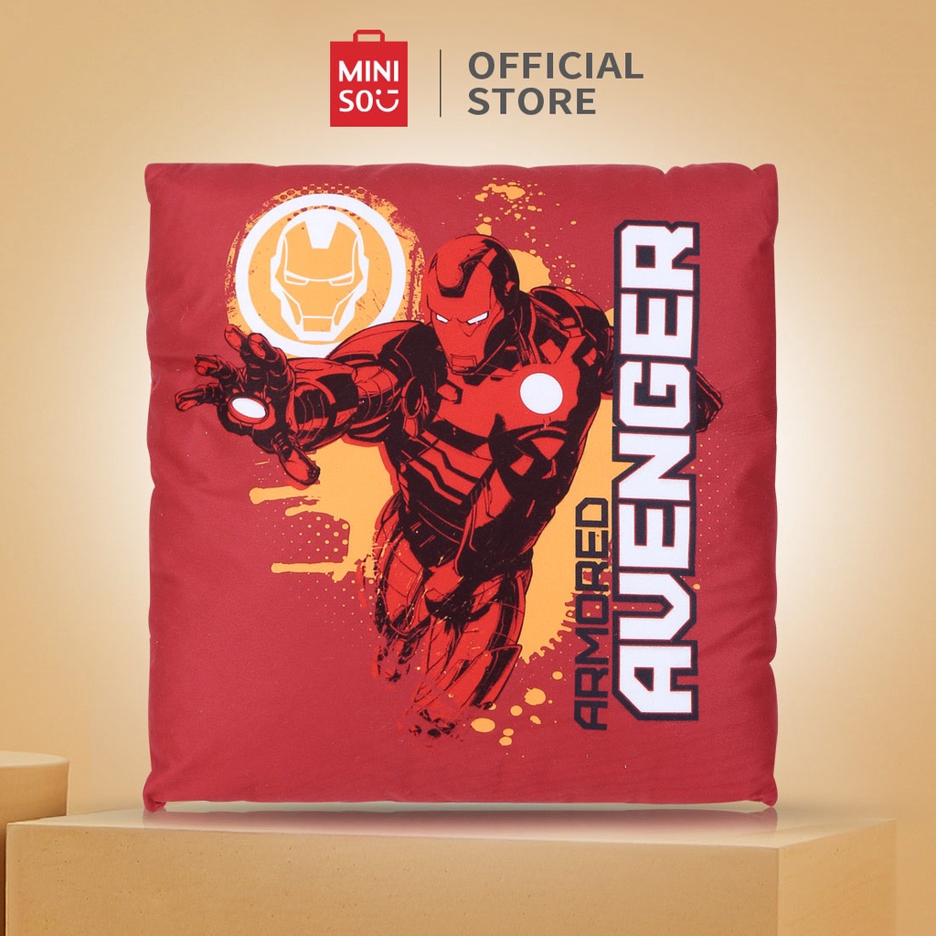 Gối ôm Miniso hình Iron Man Marvel