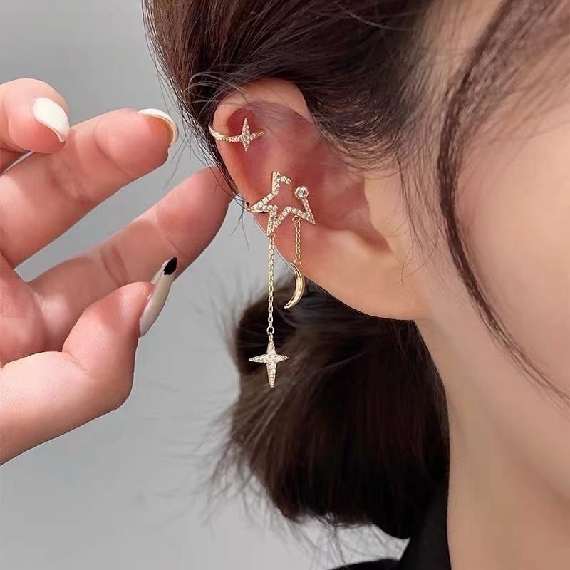 Khuyên Kẹp Vành Tai Không Đối Xứng Hình Ngôi Sao Mặt Trăng Thời Trang Hàn Quốc