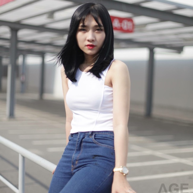 Croptop cutout AGE2X