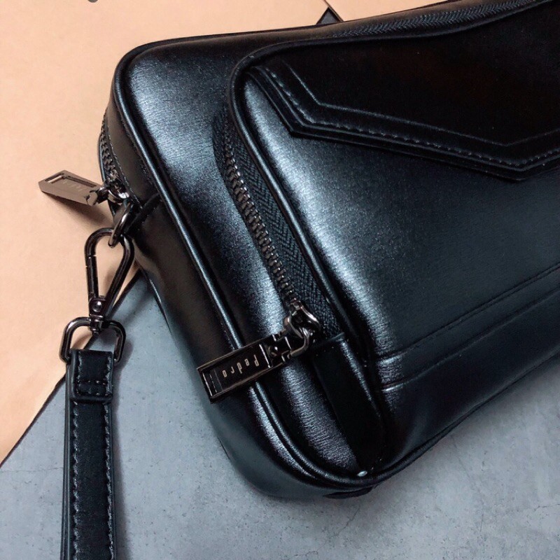Clutch PEDR0 chuẩn sang chảnh for men