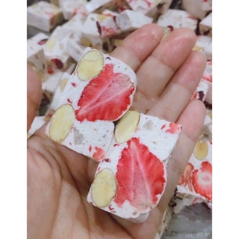 20g quả dâu sấy giòn