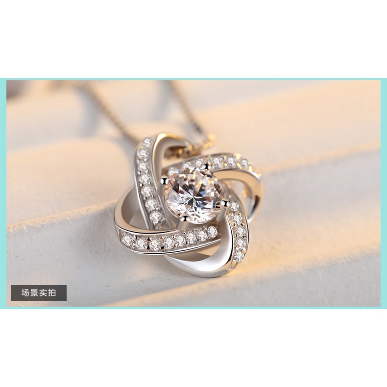 Mặt Dây Chuyền Cỏ Bốn Lá Đính Đá zircon Phong Cách Hàn Quốc