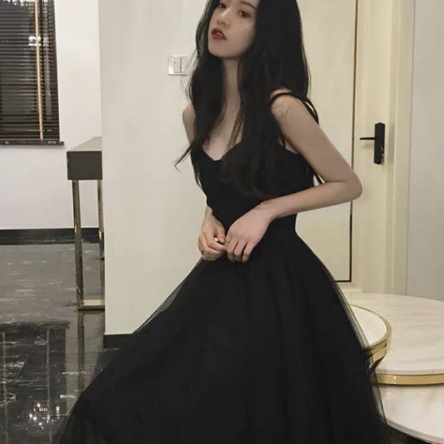 Đầm 2 dây lưới