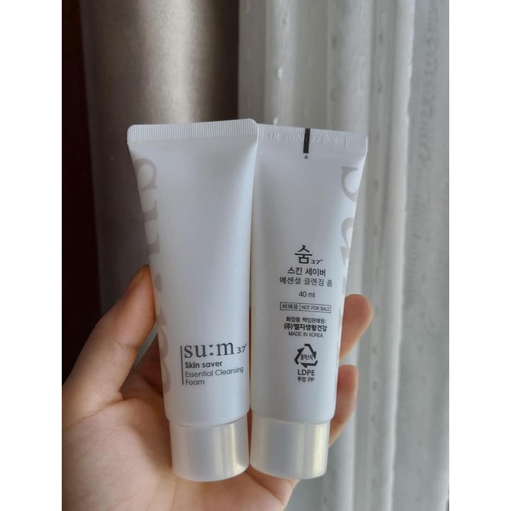 Sữa rửa mặt trắng da Sum:37 mini 40ml