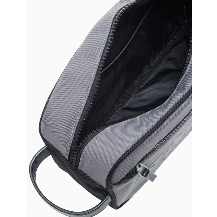 Túi Calvin Klein Essential Nylon Dopp Kit