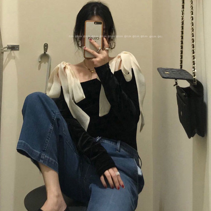 Áo Thun Nữ Tay Dài Hở Vai Màu Đen Cá Tính