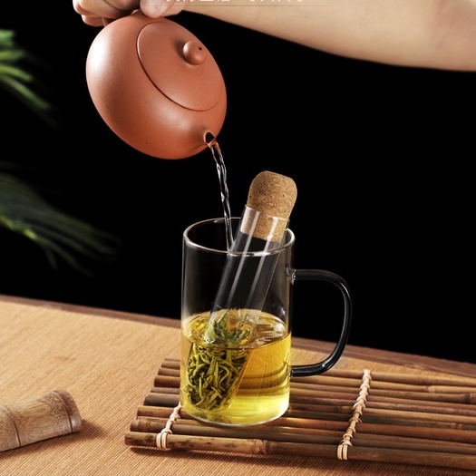 Kính Bình Lọc Trà Mini Bằng Thủy Tinh Trong Suốt Có Nút Bần Tiện Dụng