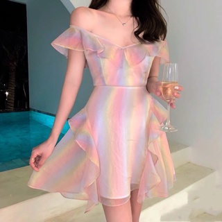 Váy chốt lives