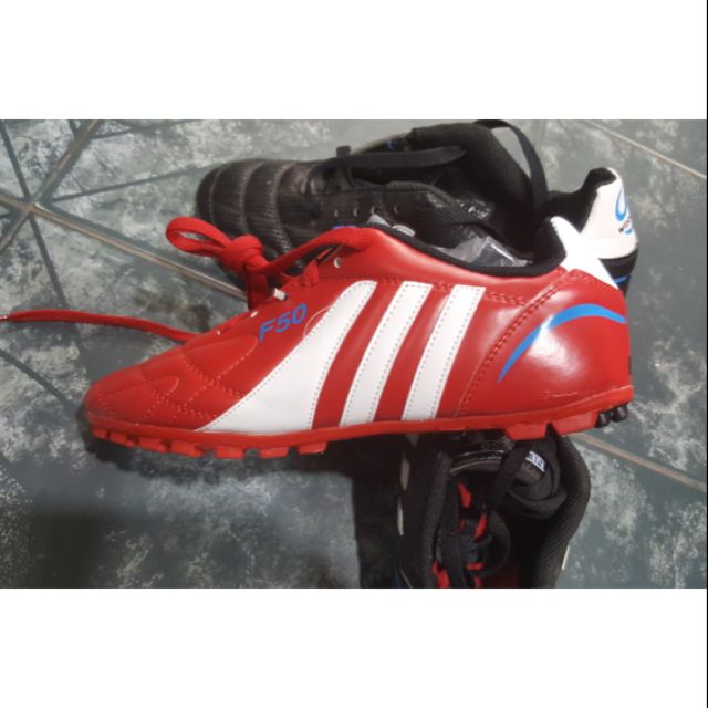 Giày đá bóng F50