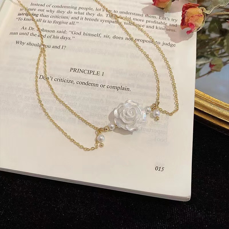 Vòng Cổ Choker Hai Lớp Mặt Hoa Phong Cách Retro Dành Cho Nữ