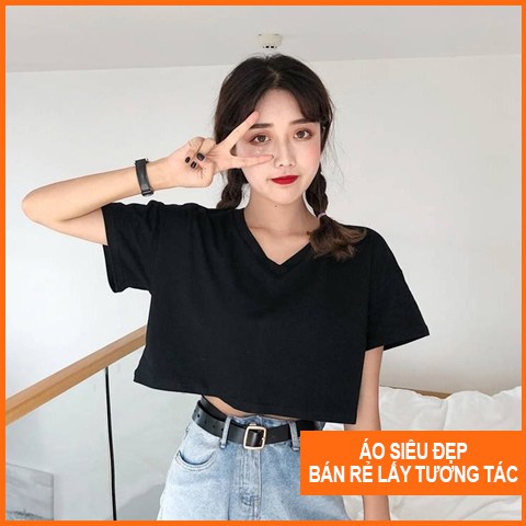 Áo croptop MADELA cổ tim form rộng, croptop dáng rộng phong các trẻ trung năng động