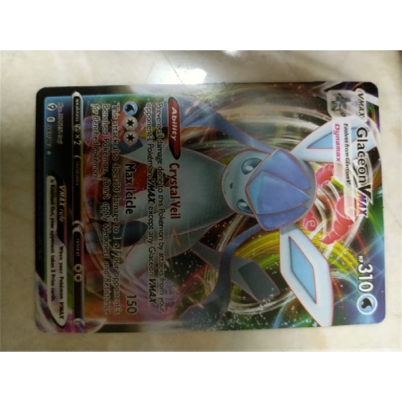 01 thẻ bài pokemon v/vmax của eeveelutions