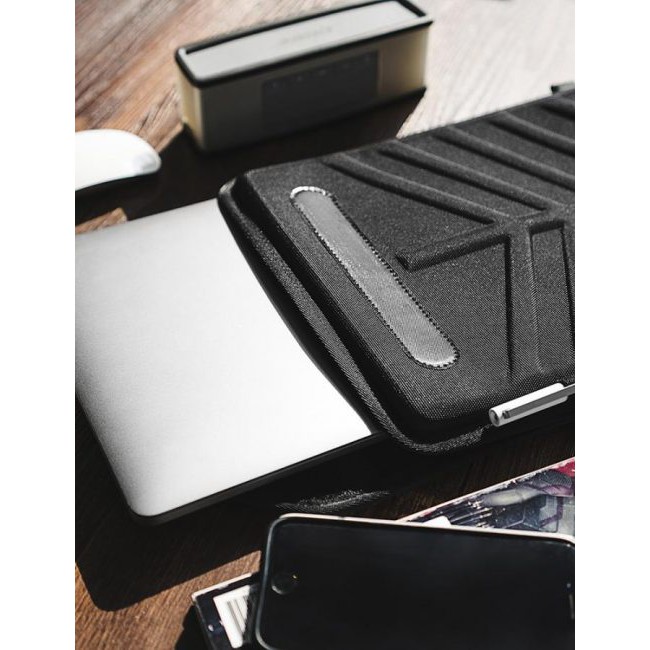 Túi Chống Sốc Tomtoc Eva Hard Shell Cho Macbook 13''
