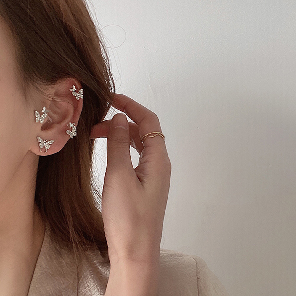 Khuyên Tai Nữ Trang Tạo Hình Cánh Bướm Độc Đáo