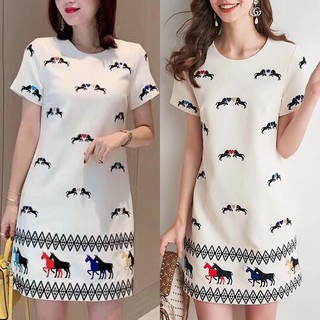 ĐẦM NỮ DỰ TIỆC QUẢNG CHÂU CAO CẤP, DÁNG XOÈ NGẮN ULZZANG, CỔ TRÒN, NGẮN TAY, CHẤT KAKI LỤA (45kg-69kg)