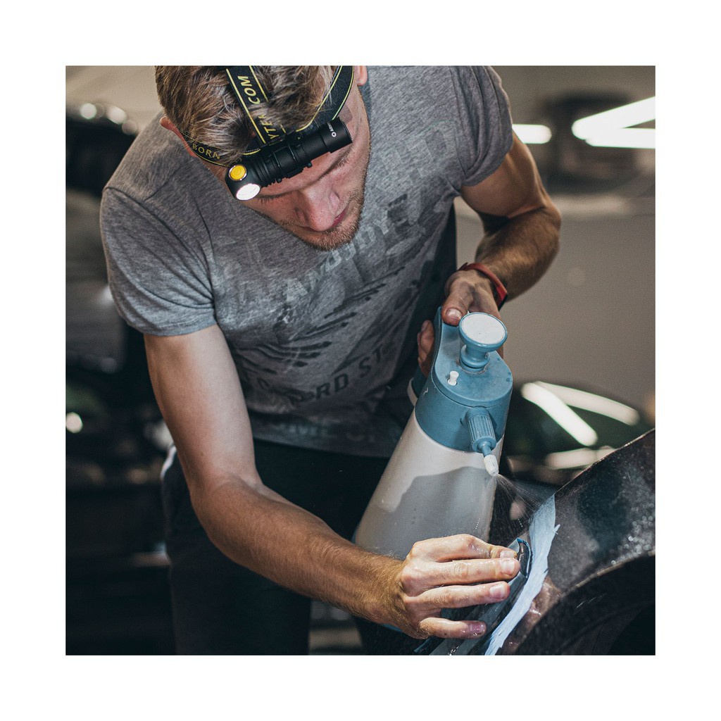 Đèn gù đa năng cao cấp ARMYTEK WIZARD C2 PRO sáng trắng 6500K 2500lm xa 131m sạc nam châm pin sạc 18650 Đèn & Đèn pin