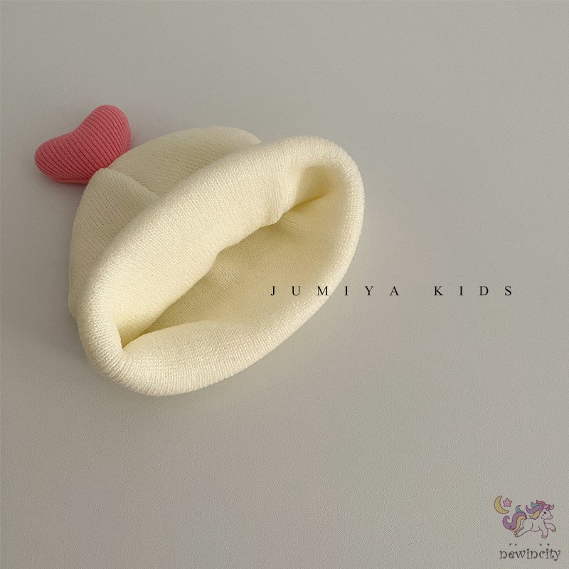 Mũ dệt kim phối hình trái tim đáng yêu cho em bé