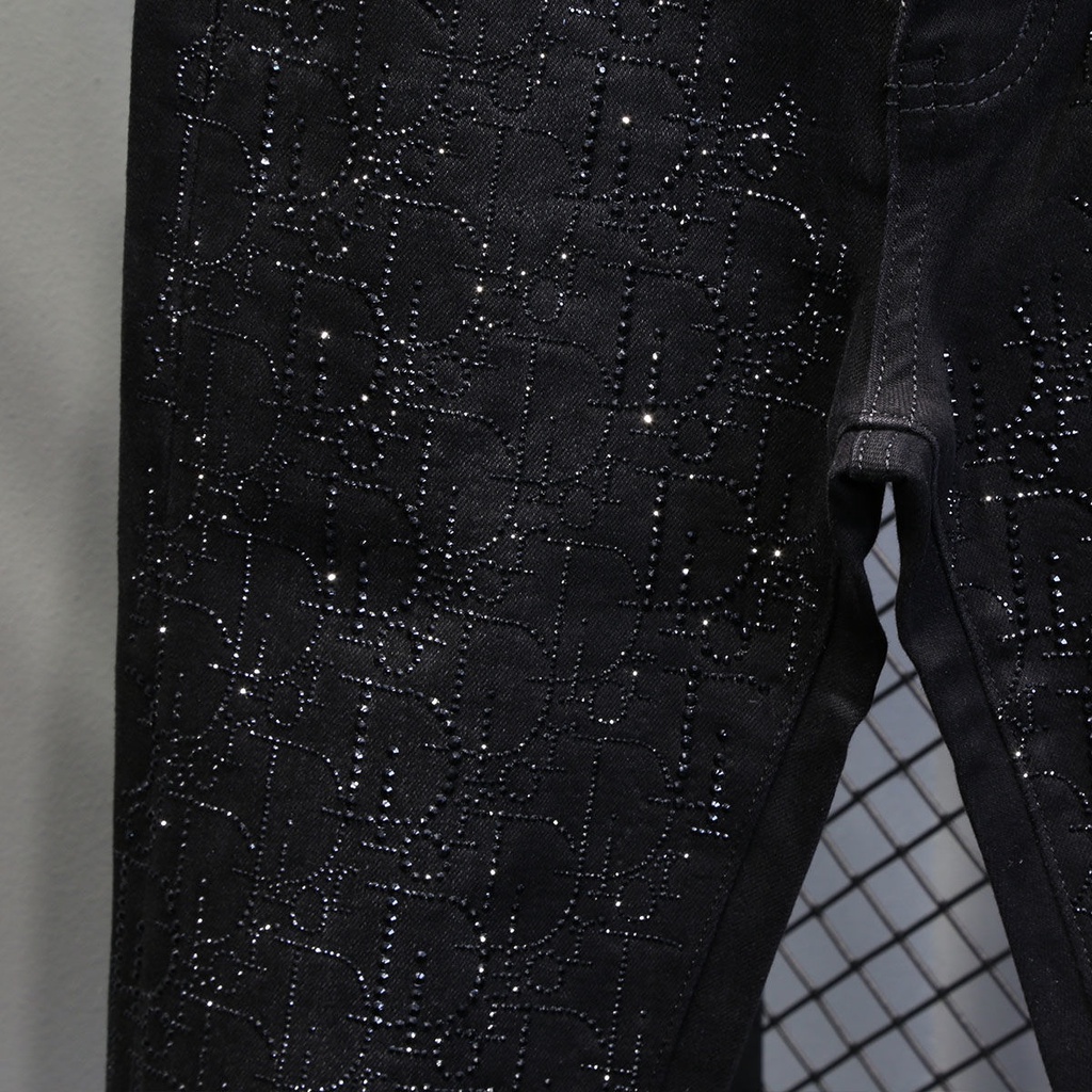 Quần Jean Nam Màu Đen Dáng Ôm