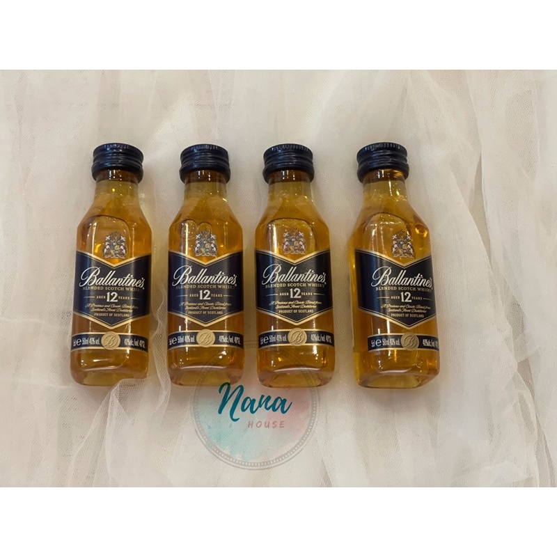 Chai rượu mini trang trí bánh kem, trưng bày bàn thờ, pha chế đủ loại chính hãng