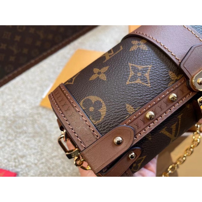 Túi đeo chéo nữ dáng trống thương hiệu Louis Vuitton LV cao cấp