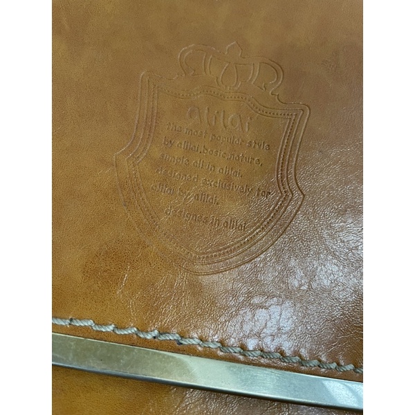 Túi da đeo chéo pass tặng