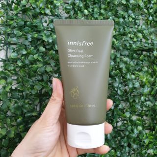 Sữa Rửa Mặt Innisfree Trà Xanh Green Tea/Olive 150ml [Mẫu Mới]