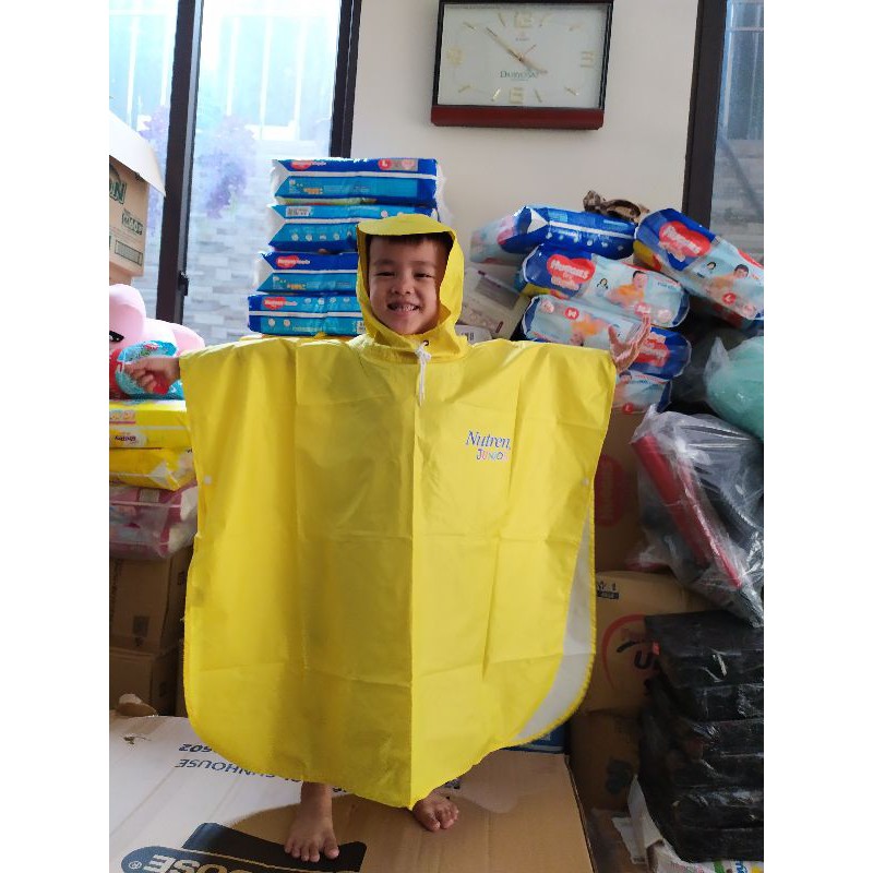 Áo mưa trẻ em