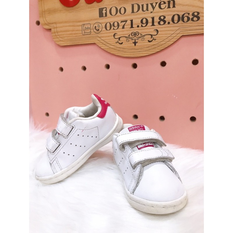 Giày thể thao si cho bé.
