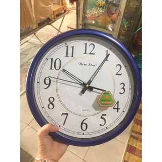Đồng hồ treo tường