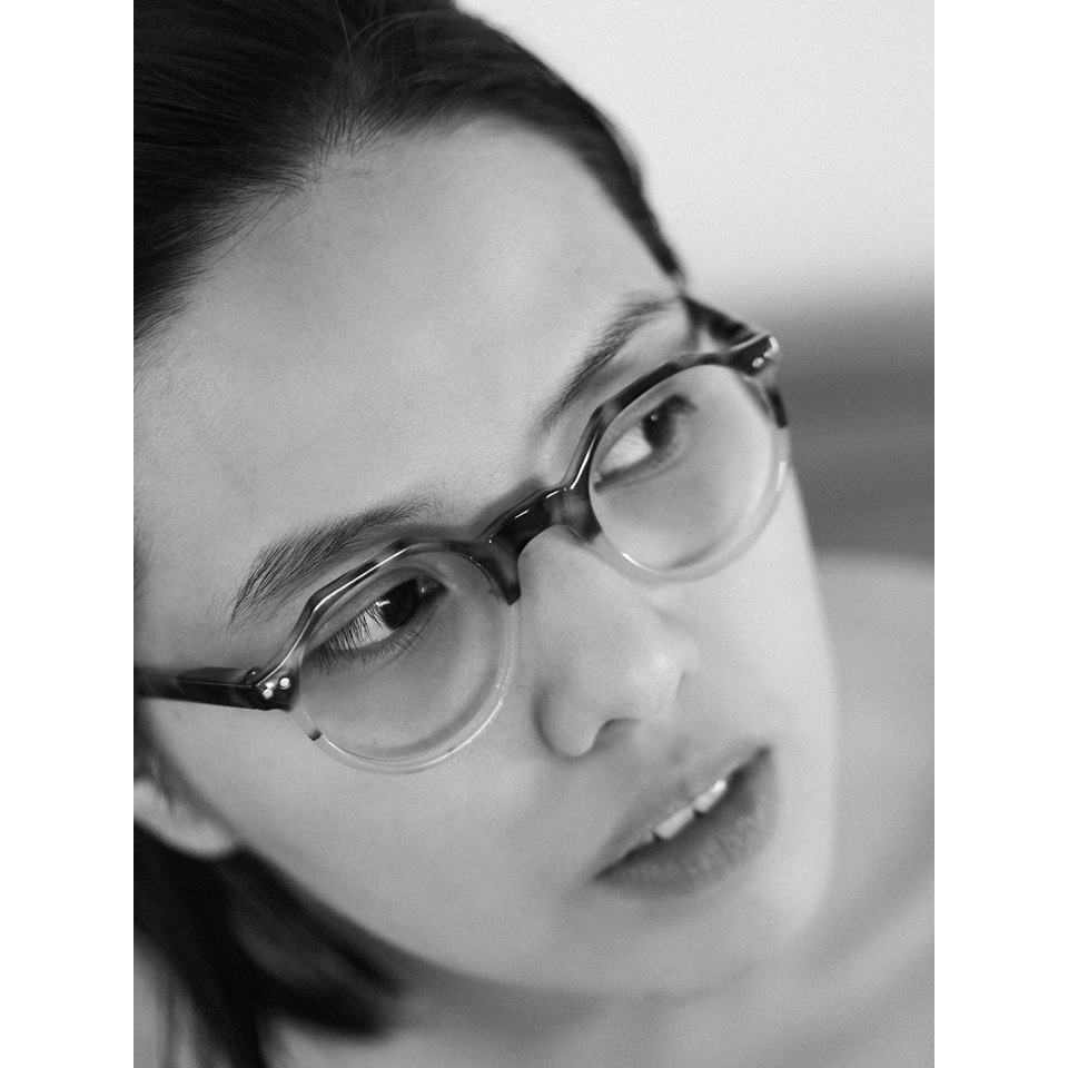 Gọng kính dáng lục lăng hai màu style Vintage Letuts LTC00314